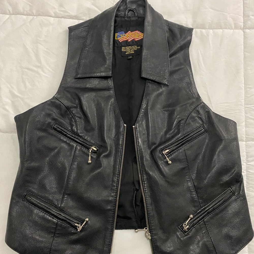 Women’s leather vest